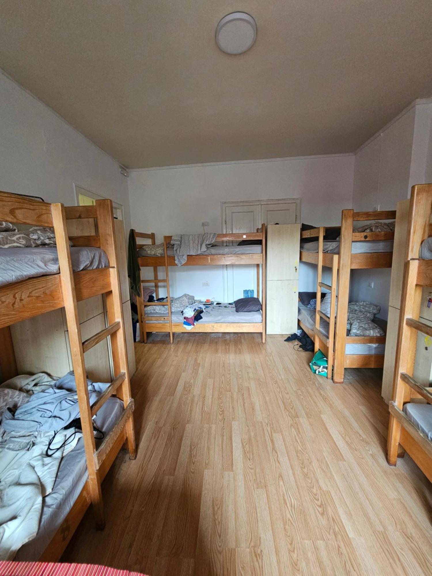 The Traveling Theater Hostel Белград Екстериор снимка